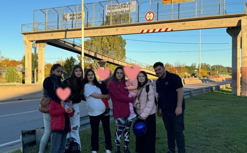 Amigos claman justicia por Lía Falcón con pasacalles en la circunvalación
