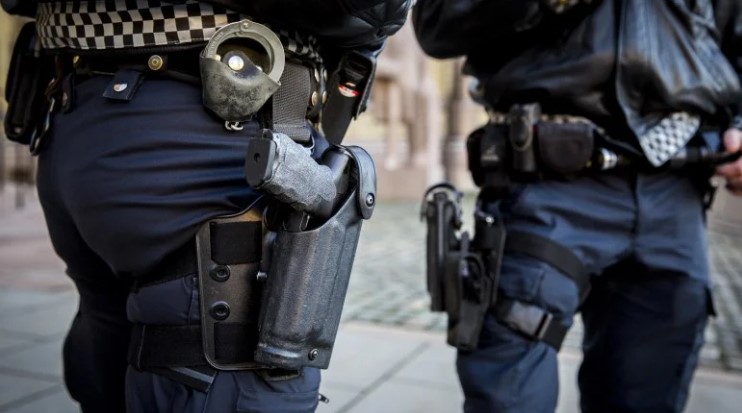 Un policia de General Pico se «autodisparó» en el abdomen