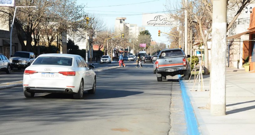 Ampliación del medido en Santa Rosa: Los trabajadores de la zona céntrica podrían llegar a pagar más de $80.000 por mes, sólo en estacionamiento