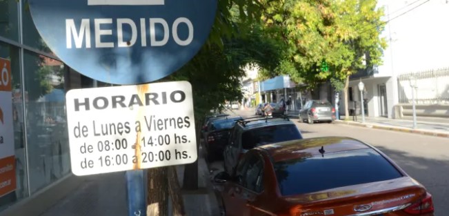Amplían el estacionamiento medido en Santa Rosa: El concejal Bompadre dice que no hay «afán recaudatorio»