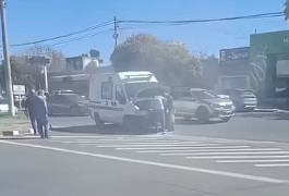 Incendio en una ambulancia en Santa Rosa y demoras en su retiro: «No tendría extintor»