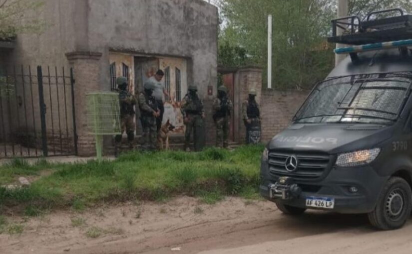 Allanamientos y detenciones por la muerte y faena de un caballo «de paseo» en General Acha