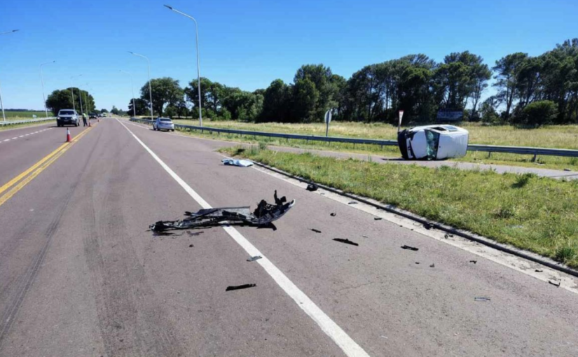 Un hombre falleció tras un choque y vuelco en el cruce de las rutas 35 y 18